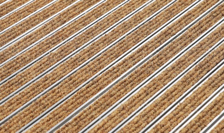 Entrance Mat on Aluminum Structure 17R - Beige